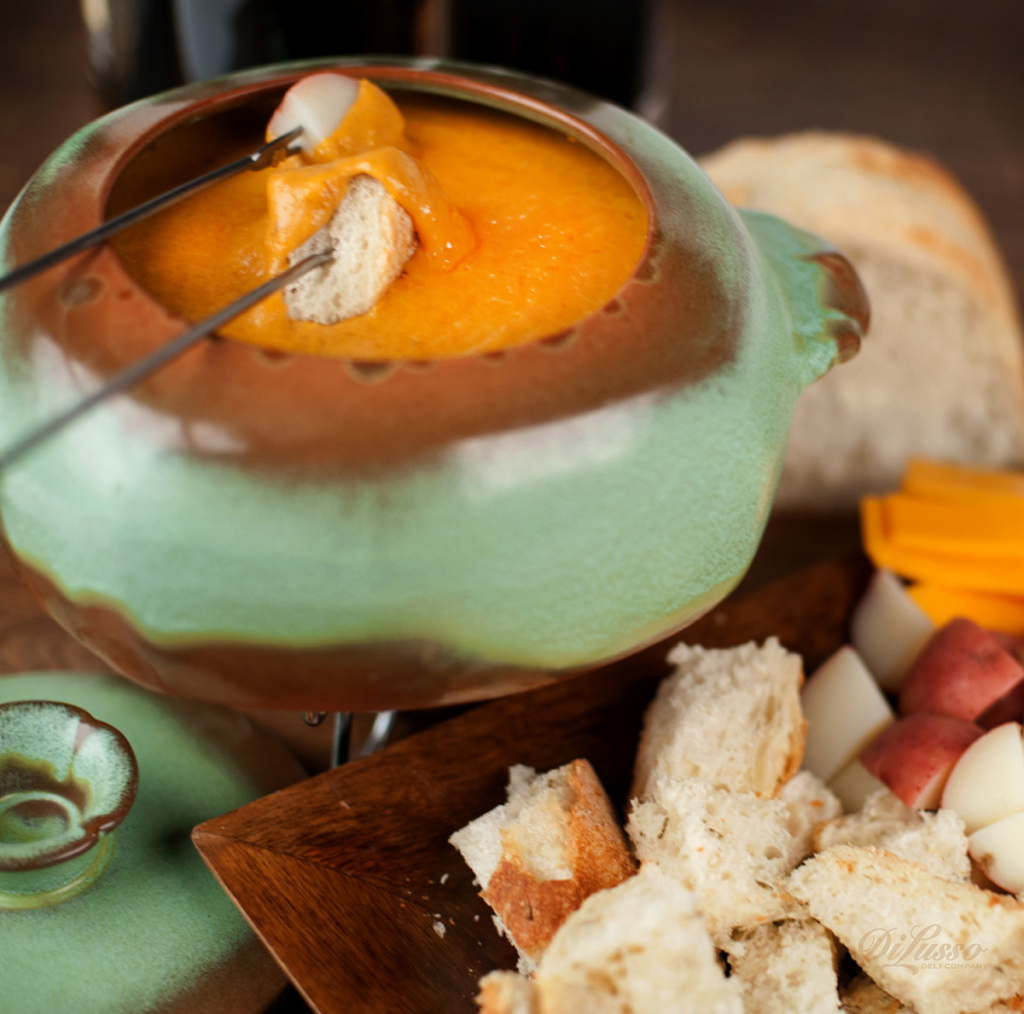 DiLusso_cheddar_fondue