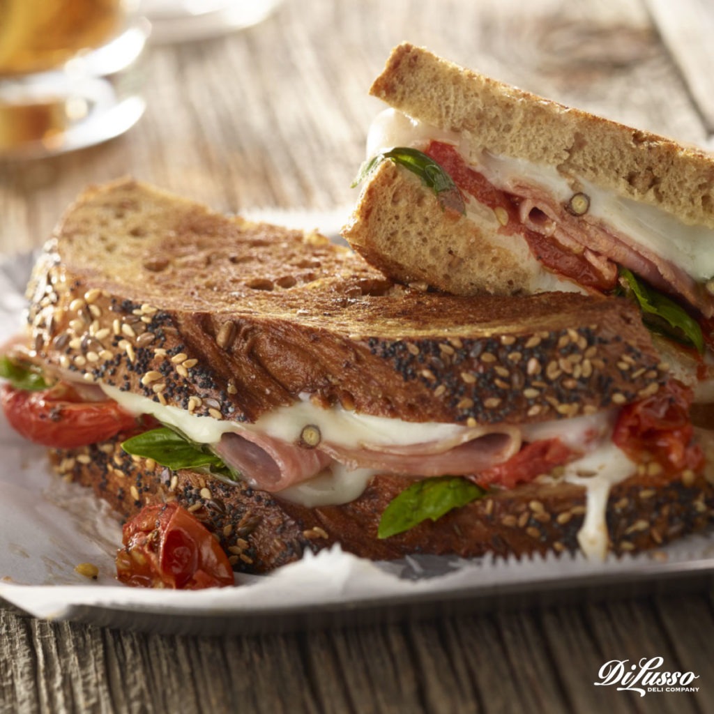 Q4OctContent_Features_GrilledCheese Italian 5