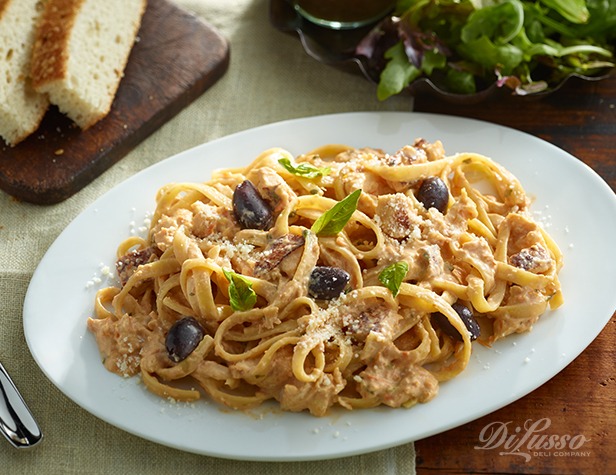 Chicken & Sun-Dried Tomato Fettuccine